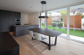 Küche und Essbereich Küche und Essbereich